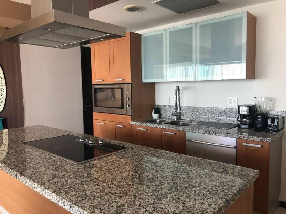 Departamento De Lujo Vista Al Mar Piso 15 Apartment Mazatlán Exterior foto